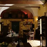 Oda ve Kahvaltı Ai Lumi
