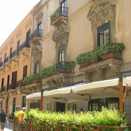 Ai Lumi Τραπάνι